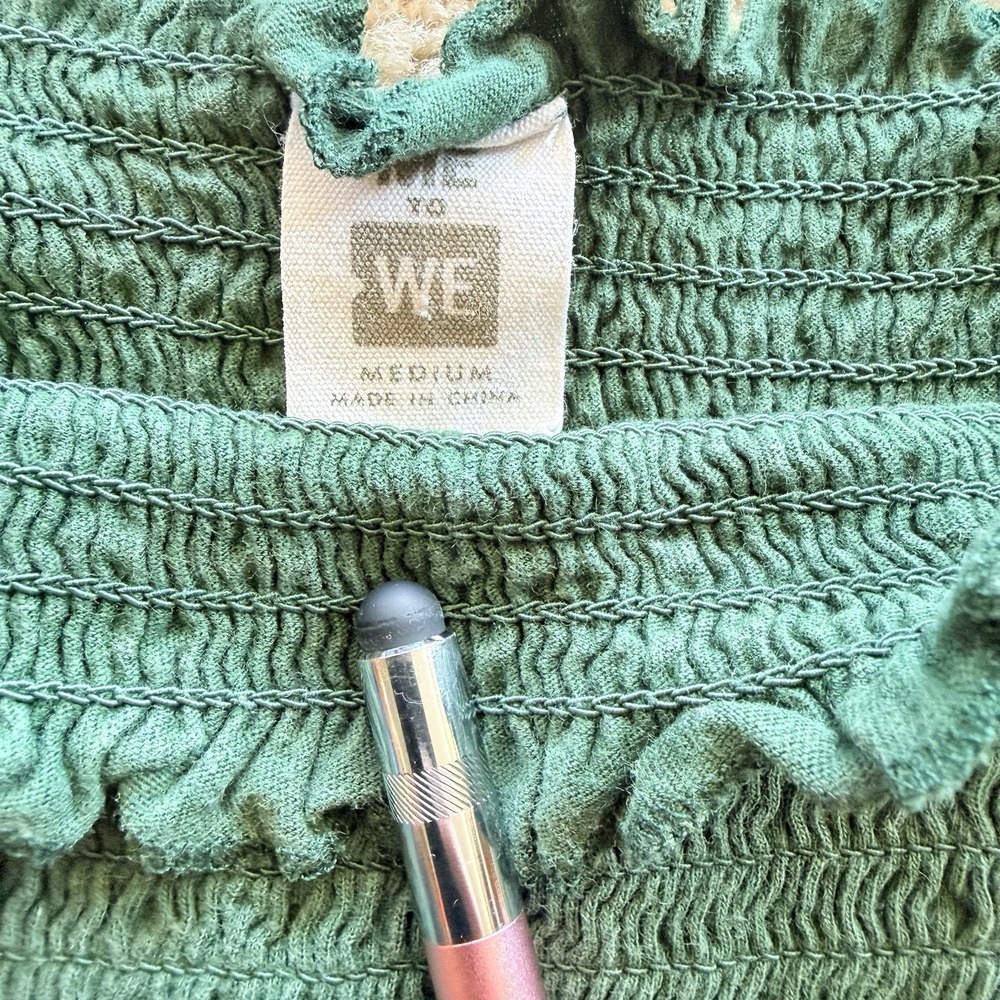 Me To We PacSun Sage Green Smocked Crop Tank Top Medium - Picture 7 of 9
